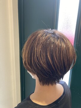 キー(KEY) ハンサムショート