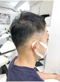 メンズショート　マッシュ　センターパート　メンズパーマ