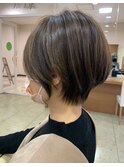 くびれショート
