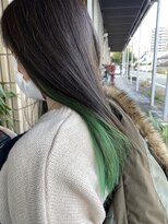 トランス(hair esthetics salon trans)&nbsp;インナーカラーグリーン