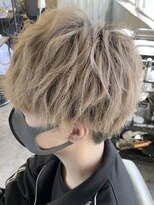 ヘアスタジオニコ(hair studio nico...) white beige