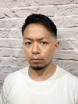 グレイスフル バーバープラチナム 六本木店(Graceful Barber platinum) フェード/アップバング/黒髪/かき上げ/ショート/ワイルド