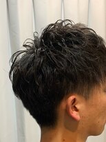 クローバー(CLOVER)&nbsp;心斎橋　小林広明　ショート　ベリーショート