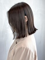 アイティーバイアルバム 八王子店(IT by ALBUM) ぷつっとボブ_斜めバンググレージュカラー_ba454301