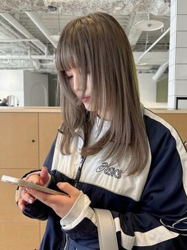 ラヴィズム(LUVISM) ミルクティーベージュダブルカラーブリーチ新潟万代