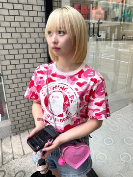 ニュート(Neut ) 切りっぱなしボブブロンド抜きっぱなし