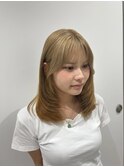 顔周りレイヤー/顔周りカット/ミルクティーカラー