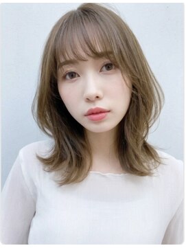ブロッサム 東久留米店(Blossom) ◎大人ミディアムレイヤー×顔周りカット韓国風