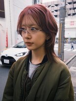 トナリ(tonari)&nbsp;レイヤーカット×ピンクベージュ×ブラウンローライト