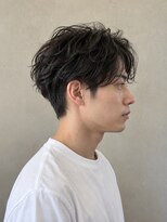ヴェルト 浦和(VELT)&nbsp;柔らかな動きが魅力の黒髪ニュアンスパーマ