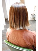 切りっぱなしボブ 《ヘアドクターDB》
