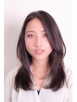 ラーサ(LaHzA) フォルム感のあるすっきりロング