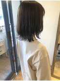 大人ウルフレイヤー切りっぱなし くびれ 伸ばしかけ透明感カラー