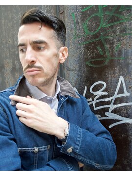 ケプカ(KEPKA) <理容室>風 フェードメンズカット