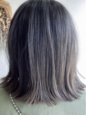 【ヘアケア特化/お悩み解決サロン】資生堂独自のテクノロジーで内側から補修し、髪の芯から強い髪へ。