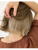 ルートエイチ 市川(Root H) 斜めバング斜めバングデザインカラーシルキーベージュ