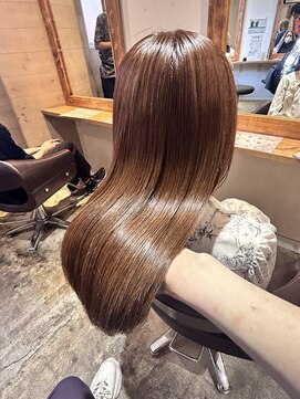 アルーシェ 新宿店(Alushe) マロンベージュ×髪質改善