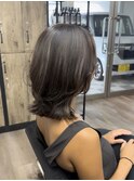 レイヤーカットくびれヘアカットハイライトカラーケアブリーチ