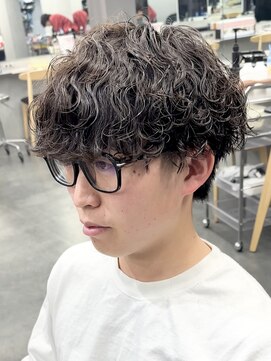 フィフス 渋谷(fifth) メンズマッシュ波巻きスパイラルパーマツイストスパイラルパーマ