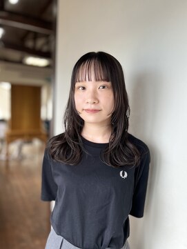 ケセラ(quesera) 姫カットと顔周りレイヤーとワイドな前髪