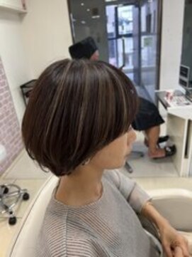 ショコララテ 【30代40代50代マッシュショート脱白髪染め】