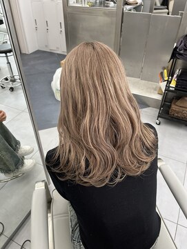 トゥルークリエイション 渋谷(True Creation) ギャル可愛くミルクティーグレージュ