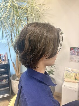 カットサロン ウシジマ(CUT SALON USHIJIMA) 【MEN’S HAIRレイヤーウルフツーブロック×オリーブベージュ】