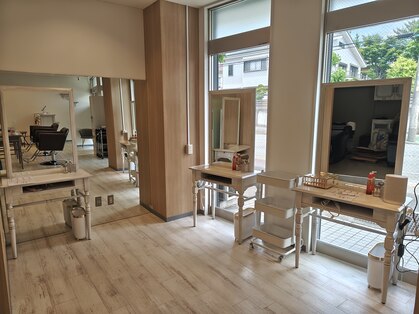 スマートカラー キレイ 鴨宮南口店の写真