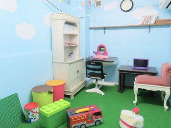 リリア(LILIA.)の写真/【北花田/駐車場あり】《キッズスペースあり★》家族みんなで可愛く・カッコ良くなろう!キッズMENUもご用意
