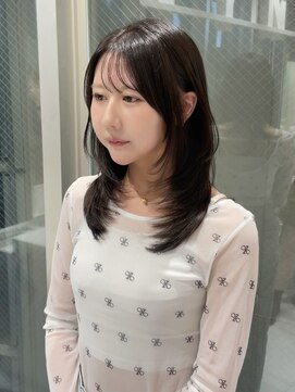 動きがかわいい今どき“ハッシュカット”