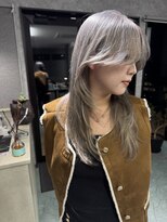 スレイ(SLAY)&nbsp;レイヤーカット×ミルクティーベージュ