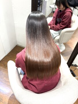 エルサ ザ ビューティー(ELSA the beauty) 水素髪質改善トリートメント/酸性縮毛矯正