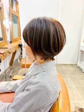ニューラインギンザ(New-Line 銀座) 大人丸みショート