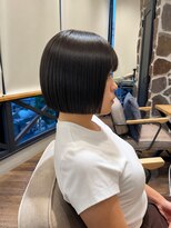 ソーエン バイ ヘッドライト 横須賀中央(soen by HEADLIGHT)&nbsp;艶感コンパクトボブ［20代30代40代50代］