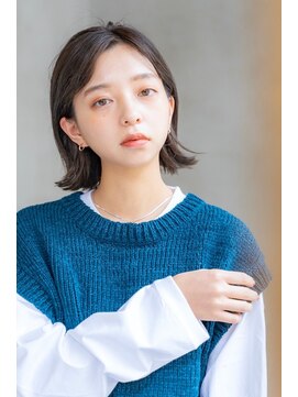 テイラー(Taylor) 【Taylor 】大宮 外ハネショートボブ×ダークブラウン