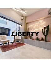 LIBERTY【リバティ】