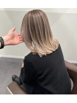 バレイヤージュハイライトダブルカラーケアブリーチ20代30代40代