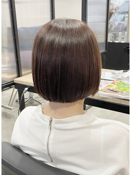 フープヘアー(HOOP.HAIR) 切りっぱなしボブ