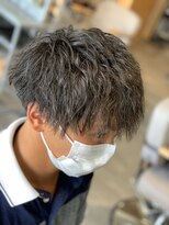 レヴール(reveur)&nbsp;(髪質改善/メンズカット/インナーカラー/ケアブリーチ/学割U24)