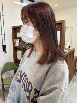 シンエノム(Shin enom) イヤリングカラー/オレンジカラー/ロングレイヤー