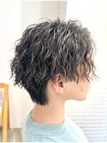 ビューネオ(VIEW NEO)&nbsp;スパイラル/メンズパーマ/縦落ちパーマ/メンズカット/谷町四丁目