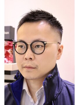 ヨシザワインク プレミアム 築地店(YOSHIZAWA Inc. PREMIUM) おしゃれボウズソフトモヒカンフェードメンズカット短髪