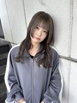 イコ(.ico)&nbsp;グレージュ×姫カットくびれ巻き