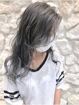 モアナ バイ ヘッドライト 三島店(Moana by HEADLIGHT) Moana【三島】#ブリーチ#シルバーアッシュ#くすみカラー