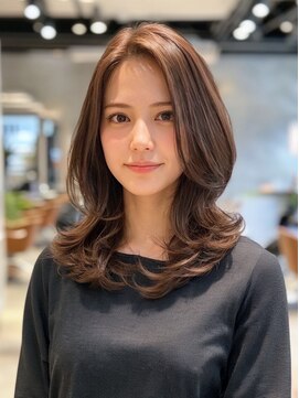 エル 横浜 ウエスト(eL 横浜 west) くびれヘア 美髪 ハイライトカラー アプリコットオレンジ