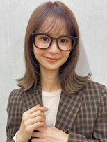 ガーデン 銀座(GARDEN)&nbsp;レイヤー ミディアムヘア 前髪 顔まわり 外はね カット カラー