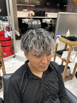 ヘアー ラボ エムツー(hair lab m2) ホワイトメッシュ×ツイストスパイラル