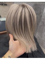 ロカフェローズ 横浜 桜木町(LOCA FELLOWS) ホワイトベージュ.バレイヤージュ/関内.桜木町