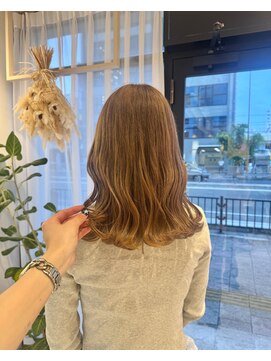 フィーカ(fika) ヘーゼルベージュ♪《wakana》