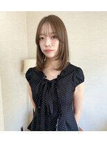 トナリ(tonari)&nbsp;顔周りレイヤー　透明感カラー【鹿児島中央】